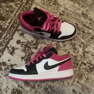 Air Jordan 1 Low SE 'Fuchsia Pink' GS 6.5Y